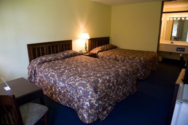 Travelers Lodge Beatrice Rom bilde